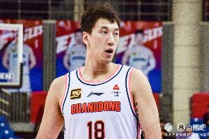 难阻失利！杜润旺4投4中拿到12分 三分2中2