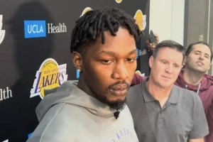 DFS谈加盟湖人：有机会争冠了 重新打有意义的篮球很兴奋