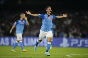 意媒：进球帮那不勒斯取胜，孔蒂决意不在冬窗出售拉斯帕多里