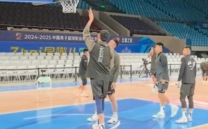 京辽大战能否复出？周琦参加了球队的热身训练 此前因病连休6场