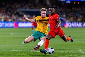 无缘明年对国足世预赛！澳媒：澳大利亚主力后卫苏塔将伤缺一年