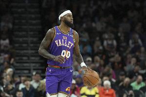 屋漏偏逢连夜雨！罗伊斯-奥尼尔脚踝扭伤 将在10天后进行重新评估