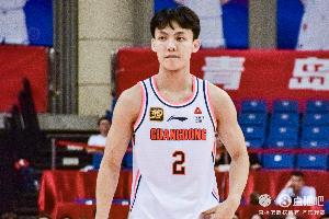 季孟年：最后阶段广东没有小外援接管比赛 辽宁靠得住的人更多