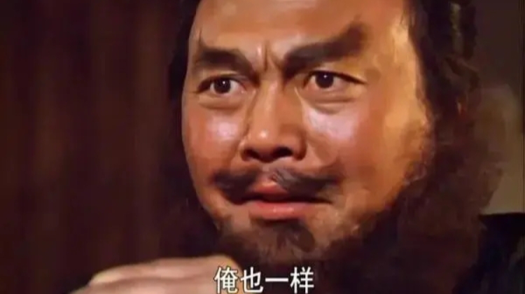 总不会“俺也一样”吧？大哥二哥本赛季都换帅了，难道三弟…