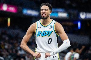 得分助攻一肩挑！哈利伯顿半场8中6拿到13分5助且0失误