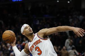 太全能！哈特15中7拿下23分15板10助2断 正负值+25全场最高