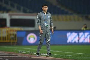 津门虎引援不太顺利，于根伟：接触两名有实力球员但都未谈成