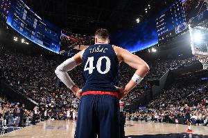 场均18分14.1板！祖巴茨已连续8场拿下两双 个人生涯最长