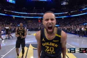 从唇语看赛场：库里宣泄式喊话克莱 威少怒喷前东家碧池