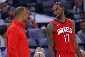 乌度卡：伊森很接近上场比赛了 我们想确保他的疼痛感完全消失