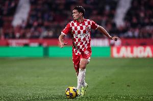 记者：达尼洛被放上转会市场，尤文有意赫罗纳左后卫古铁雷斯