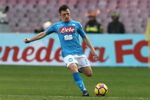 官方：那不勒斯与33岁左后卫马里奥-鲁伊提前解约