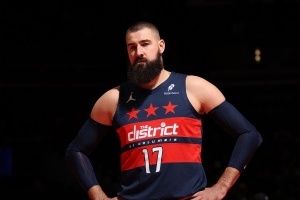 Stein：施罗德&DFS都换不到首轮 预计瓦兰&布罗格登等人也换不到