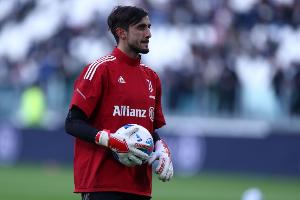 米体：阿利松积极回应尤文，佩林也可能留队担任他的替补