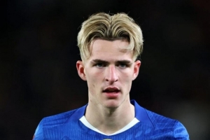 兰帕德谈租借德里传闻：有真有假；踢英超的话我们还要做很多工作