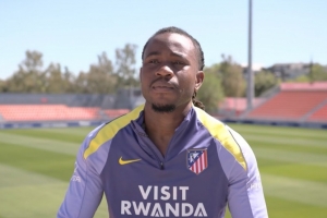 卢克曼：阿尔瓦雷斯有能力改变比赛局势，格列兹曼堪称足球界传奇