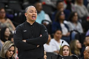 弗兰克：卢将会在快船执教很长很长时间 6-21开局也从未想过解雇!