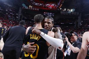 杰伦·格林：库里赛后让我去俄城把事情办妥 他一直就像我的导师