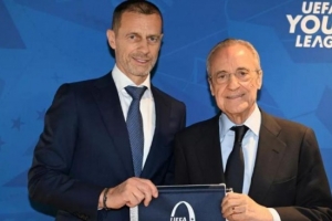 世体：弗洛伦蒂诺与切费林共同观看皇马U19夺冠，两人气氛融洽