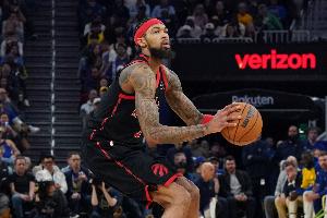 英格拉姆谈15中3：会保持侵略性继续出手 我不会一直投丢的