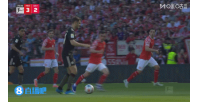 让三追三！穆西亚拉第80分钟破门，拜仁连扳三球3-3追平美因茨