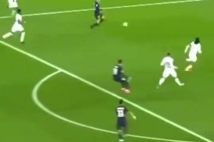 巴黎的这个进球看完，我沉思了60秒。。.。