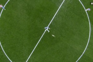 马竞开场14秒领先！格德斯左路传中，巴雷内切亚头球破门